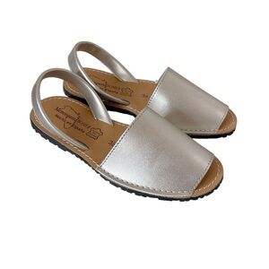 NEW Handmade Spanish Menorquina Bomer Silver leather sandals size 8